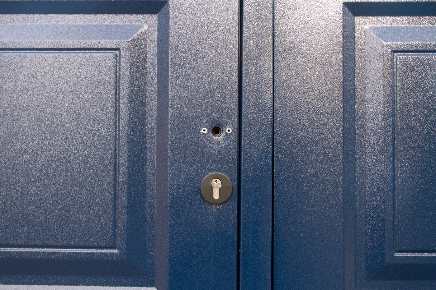 Novoferm Georgian Split Side Hinged Garage Door in RAL 5011 Steel Blue