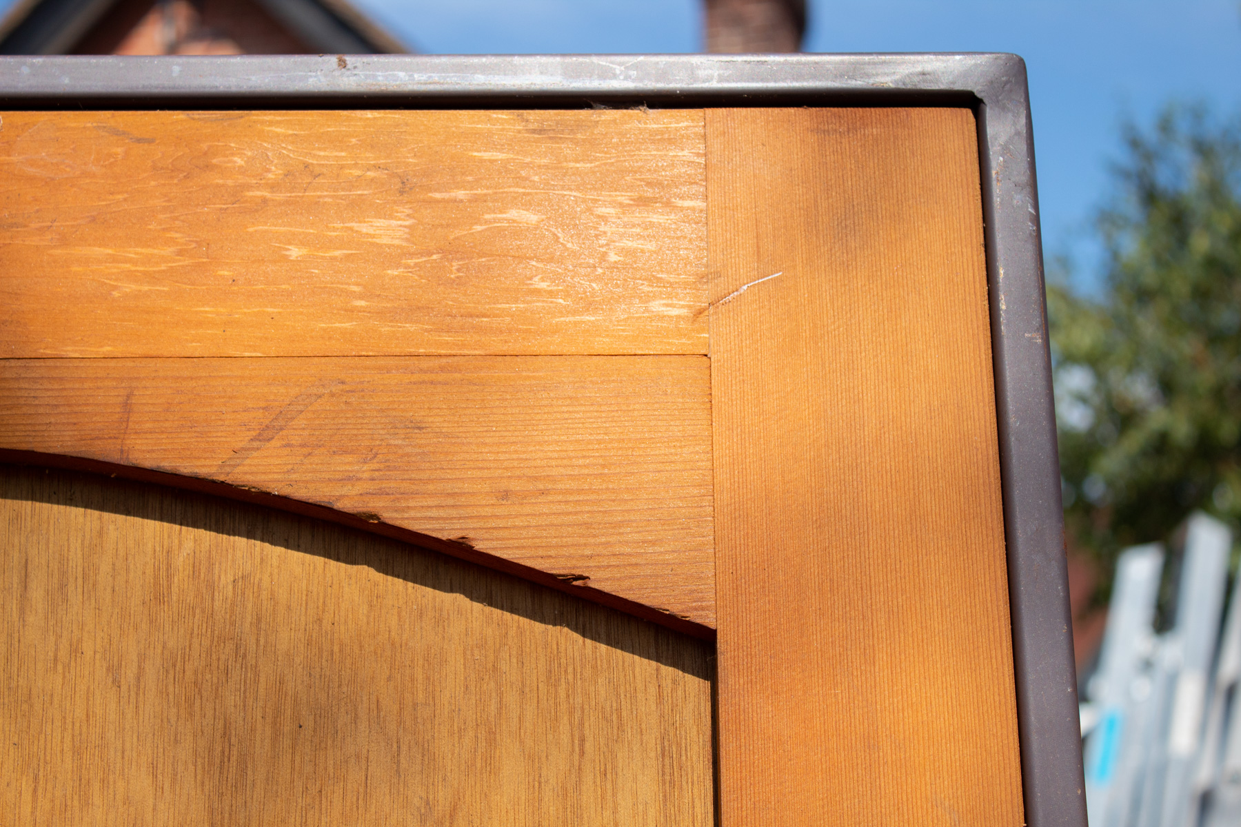 Apex Windsor Tudor which is Basecoat Treated