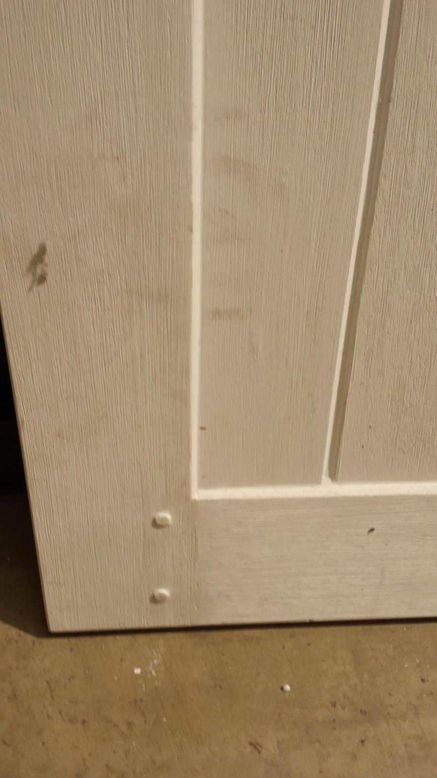 Wessex 3 Crown Avonbrook Vertically Ribbed in White Woodgrain