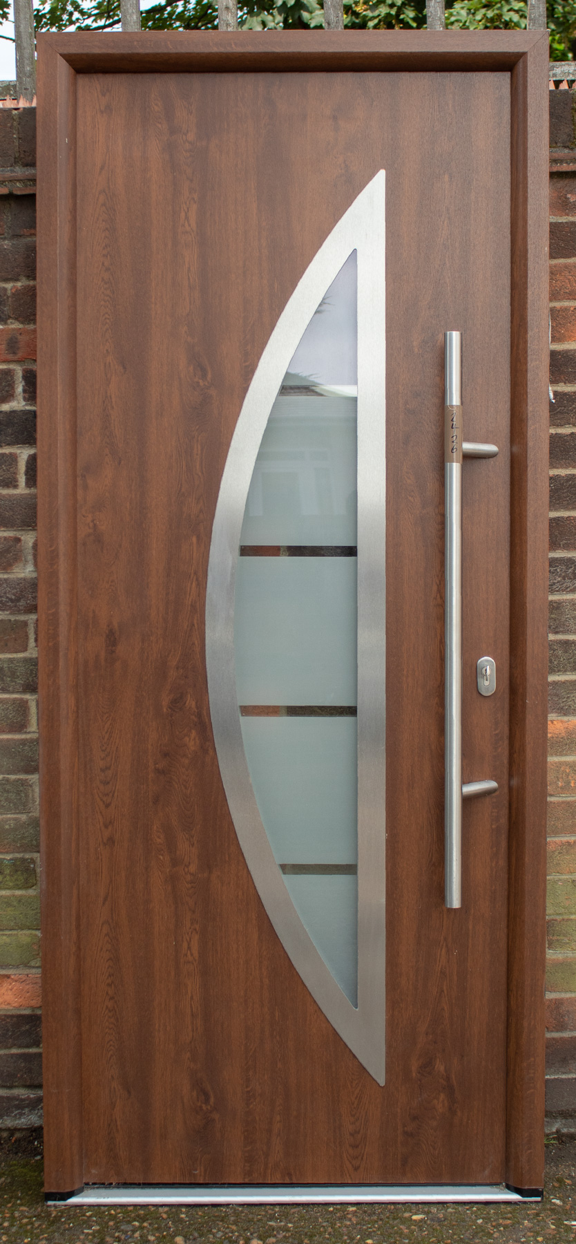 Hormann ThermoPro TPS 900 in Dark Oak Decograin