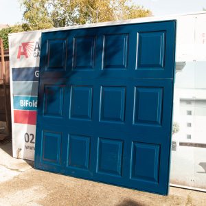 Garador Georgian Retractable Garage Door in Blue