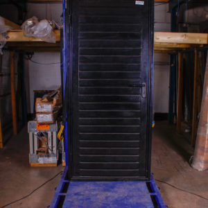 Hormann Personnel 2002 Horizontally Ribbed in Black