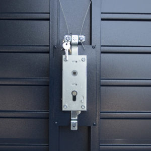 Fort Drayton Horizontal Small Rib Canopy Garage Door in Blue