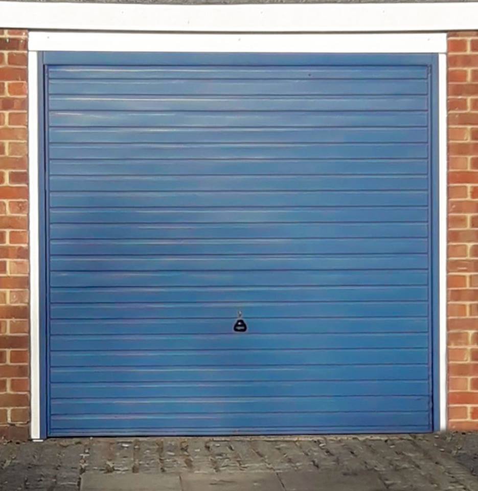 Garador Horizon Canopy Door in Pigeon Blue