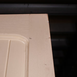 Apex Kent Vertical with Border in Cream Woodgrain