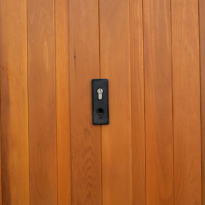 Woodrite Chalfont Vertical with Border in Light Oak