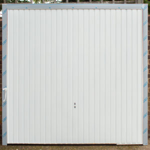 Garador Carlton Vertically Ribbed in White