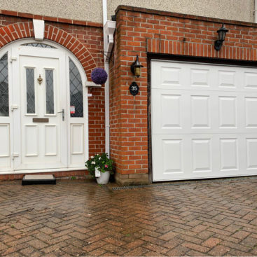 Garador Beaumont Retractable Up & Over Garage Door Finished in White