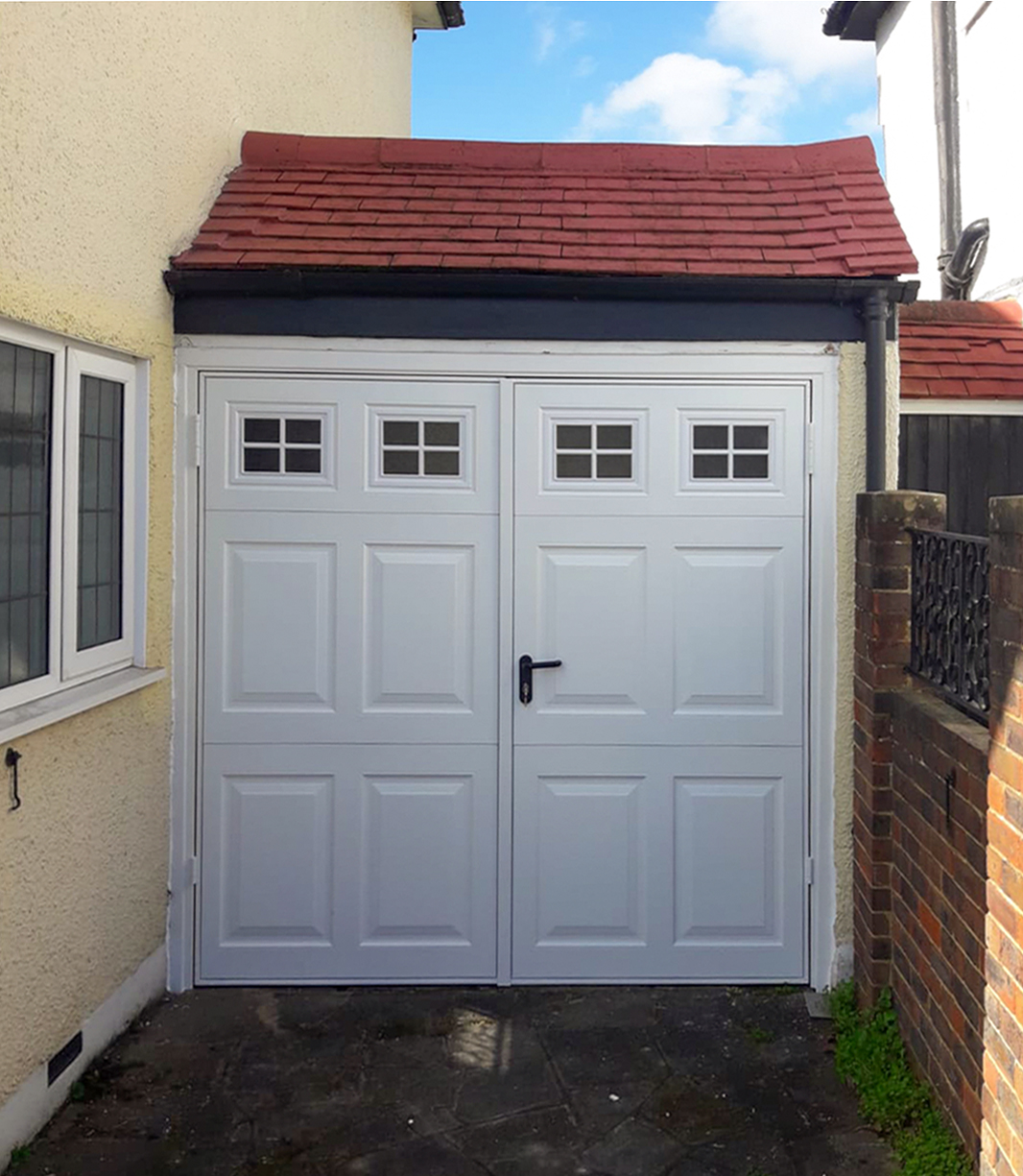 Unique Garage Door Side Flashing for Small Space
