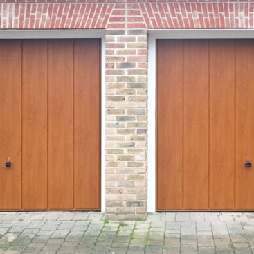 Hormann Vertical, Decograin, Retractable Garage Doors