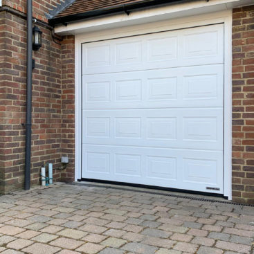 Hormann LPU42 Georgian S Panelled Insulated Sectional Garage Door Finished in White