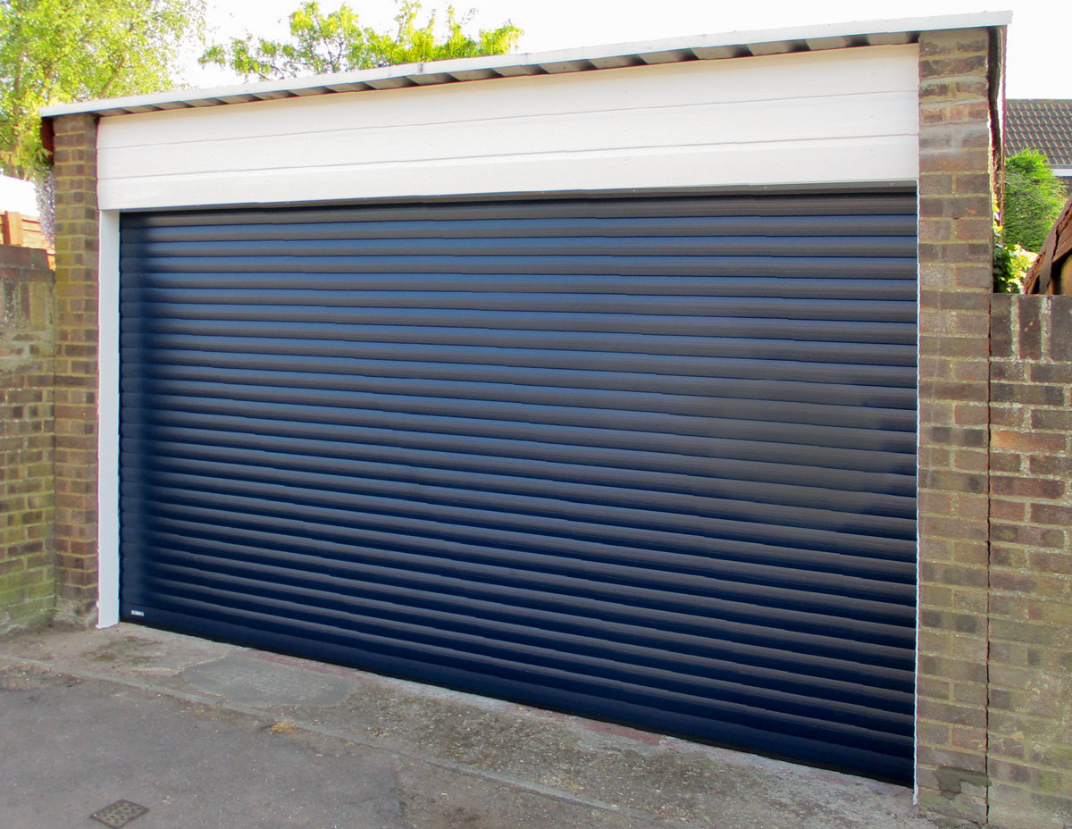 An SWS Classic Roller Garage Door finished in Navy Blue