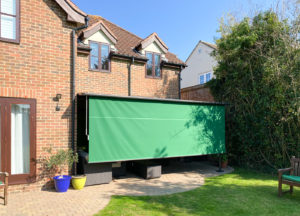 Markilux Fully Automated Pergola Finished in Green & Installed in Billericay By Our Sidcup Branch. 