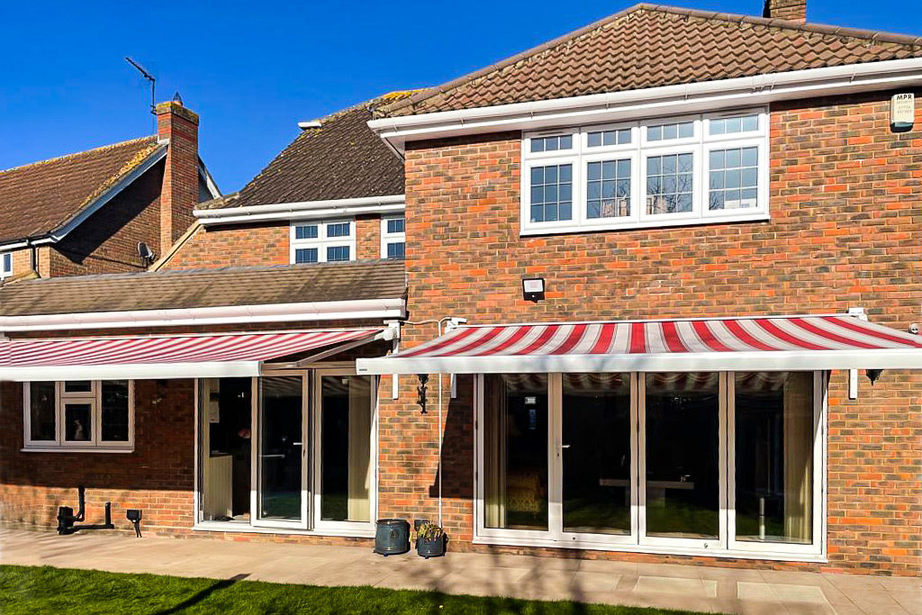 Markilux MX-3 retractable patio awning