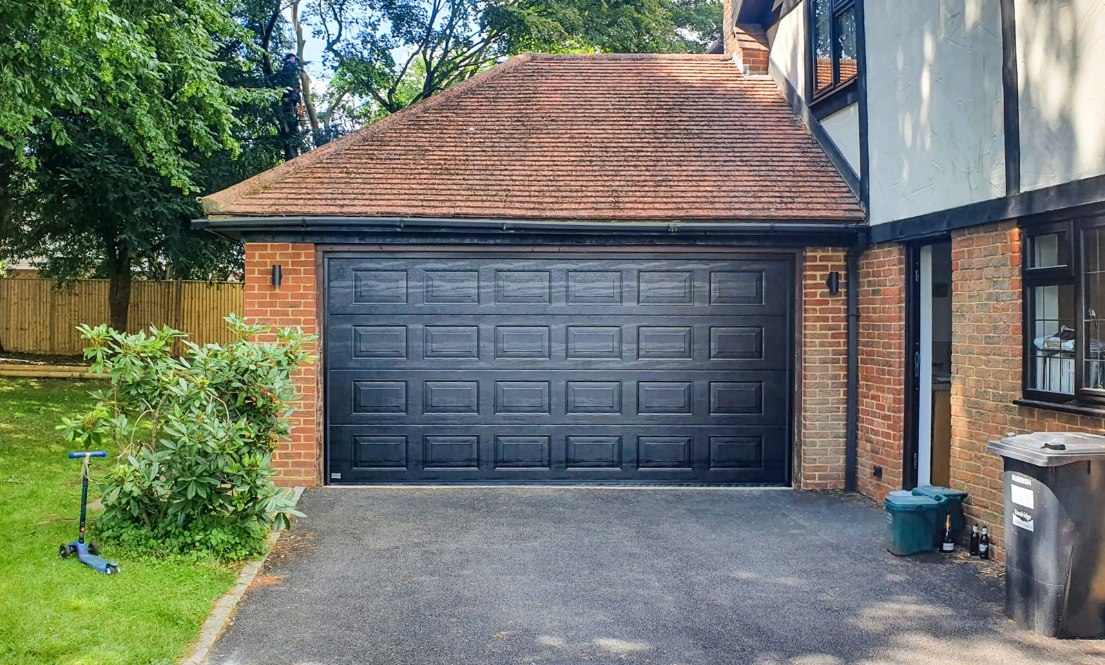 SWS SeceuroGlide Double Sectional Garage Door in Black