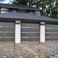 Ryterna side hinged garage doors