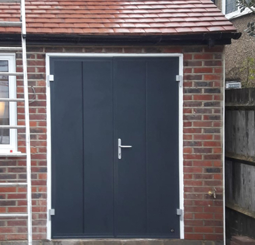 Ryterna Slick Vertical Mid Ribbed Side Hinged Doors Finished in Anthracite Grey
